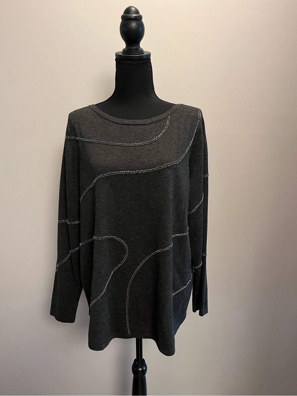 Chico's Charcoal Gray Crew Neck Sweater with Sequin Design Detail, Size 3